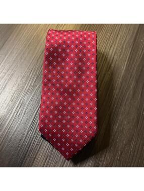 Tommy Hilfiger Men's Silk Tie Red Navy Blue